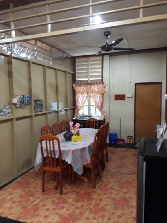 ホテル Teratak Opah Kamunting タイピン エクステリア 写真